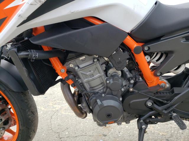 2021 KTM 1190 VBKTU940XMM806179