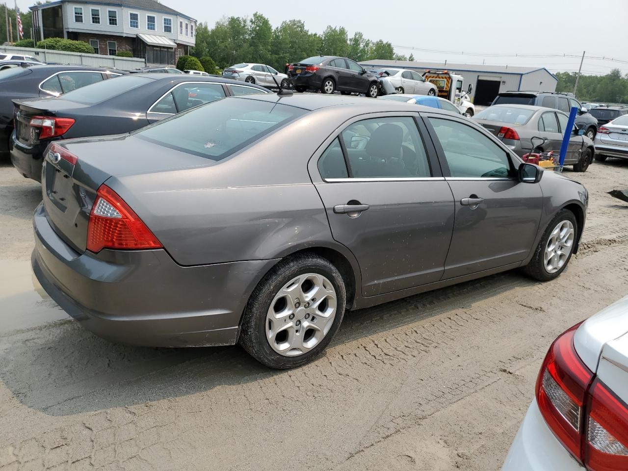 3FAHP0HA0AR386471 2010 Ford Fusion Se