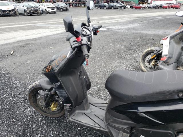 2019 PIAGGIO SCOOTER ZAPC506B9K4003237