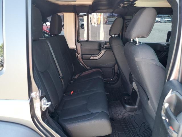 1C4BJWDG4HL592089 Jeep Wrangler Unlimited Sport