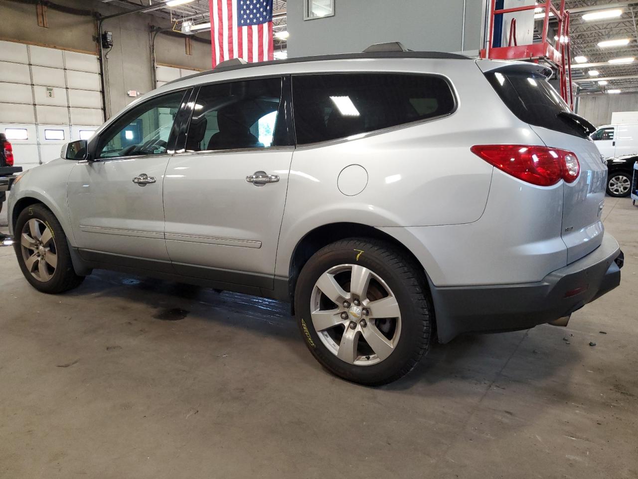 Lot #2179660091 2012 CHEVROLET TRAVERSE L