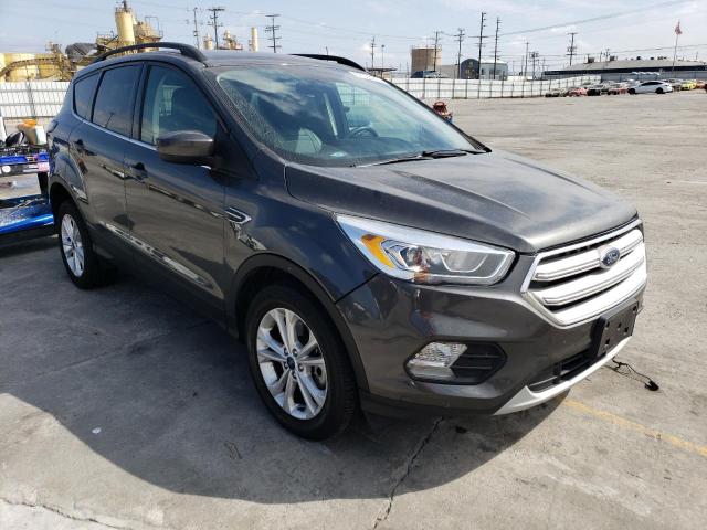 1FMCU9HD9JUA98206 Ford ESCAPE SEL