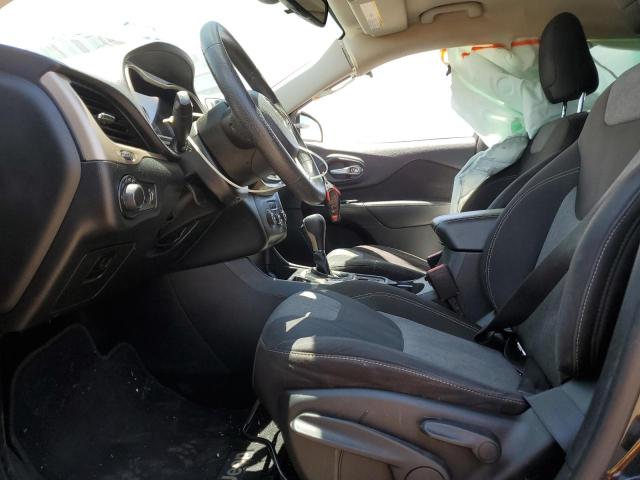 1C4PJLAB8FW721993 Jeep Cherokee Sport