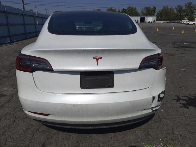 5YJ3E1EA5LF744818 Tesla MODEL 3