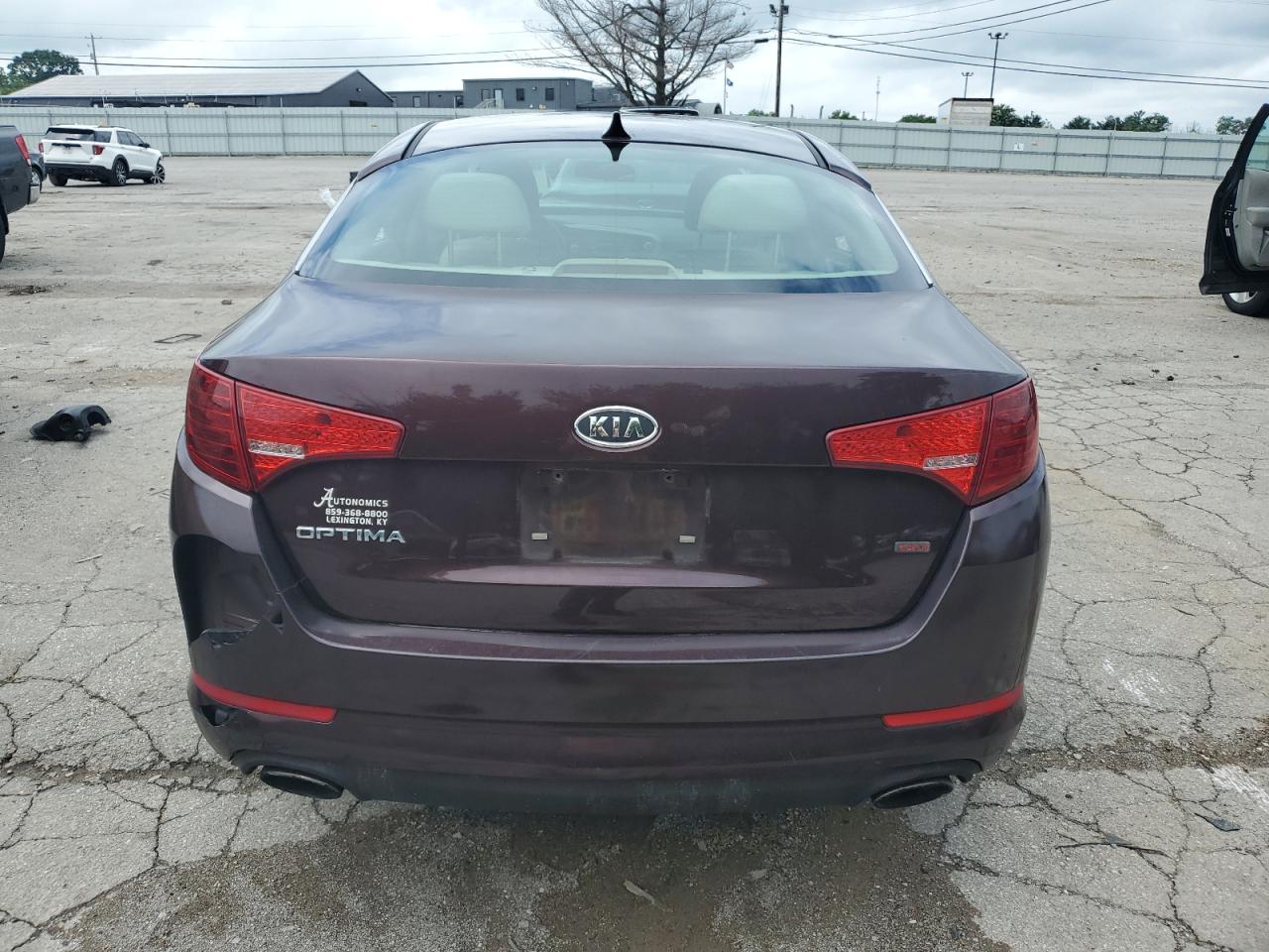 2012 Kia Optima Lx vin: 5XXGM4A72CG070088