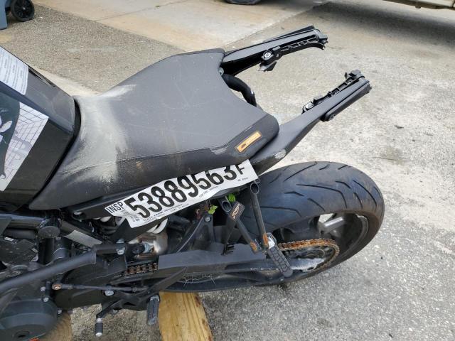 2022 KTM 890 DUKE R VBKTU9405NM829662