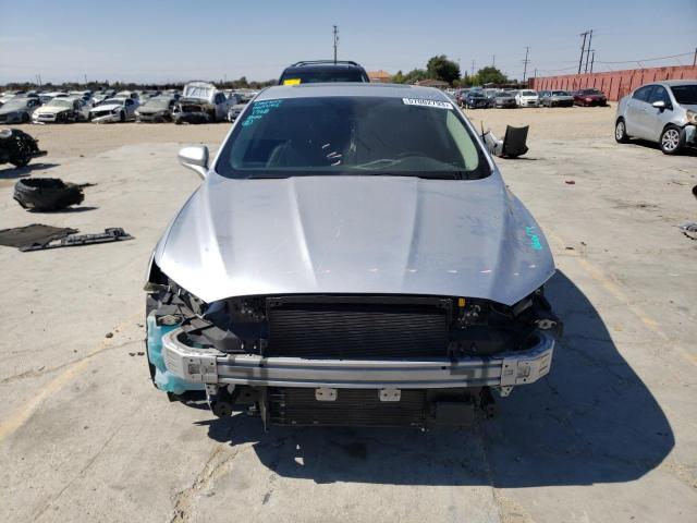3FA6P0RU4KR117956 Ford Fusion Titanium