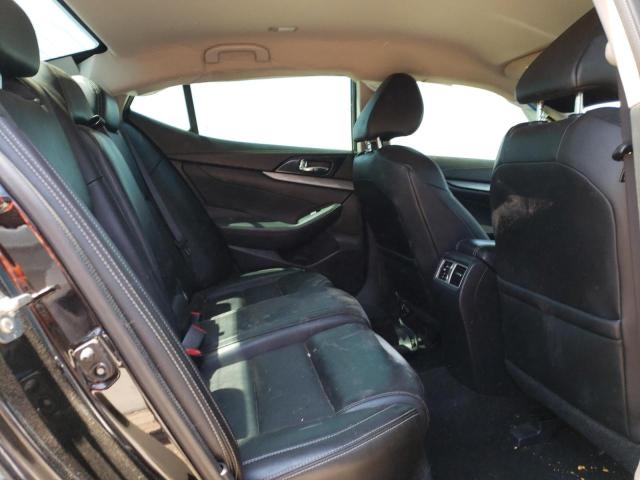1N4AA6AP4JC387318 Nissan Maxima 3.5s