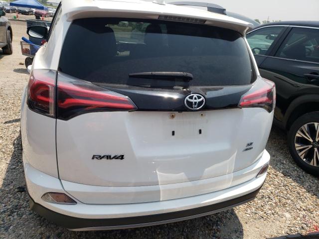 2T3JFREV9JW719725 | 2018 TOYOTA RAV4 SE