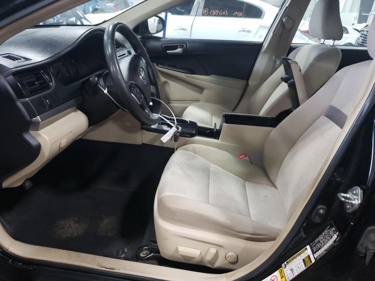 4T4BF1FK6ER396135 2014 Toyota Camry L 4T4BF1FK6ER396135 2014 Toyota Camry L