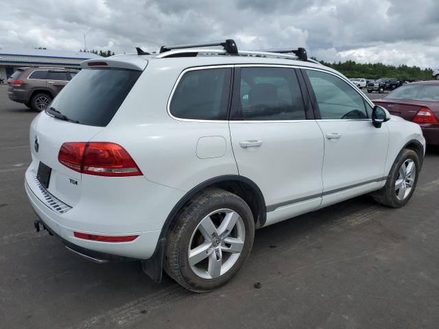 WVGEP9BP4ED009697 Volkswagen Touareg 2014. Фото: 2