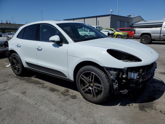 VIN WP1AA2A58MLB09669 2021 Porsche Macan no.4