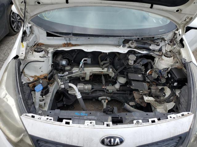 KNADM4A38F6521945 KIA RIO LX