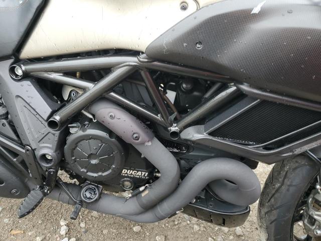 2015 DUCATI DIAVEL - ZDM13BSW6FB027875