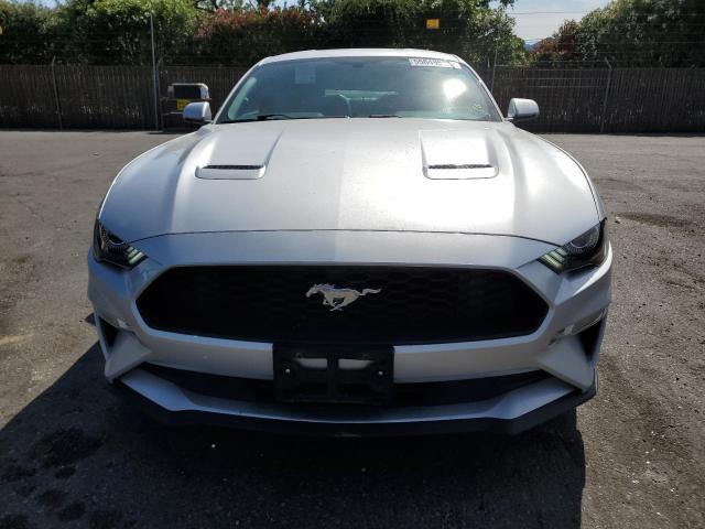 1FA6P8TH6J5118165 Ford MUSTANG