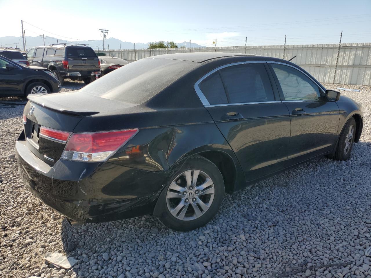 1HGCP2F68CA032663 2012 Honda Accord Se