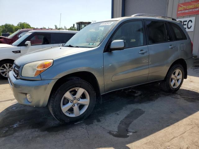 2004 Toyota RAV4 