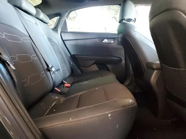 3KPF34AD4ME399132 KIA Forte Gt Line