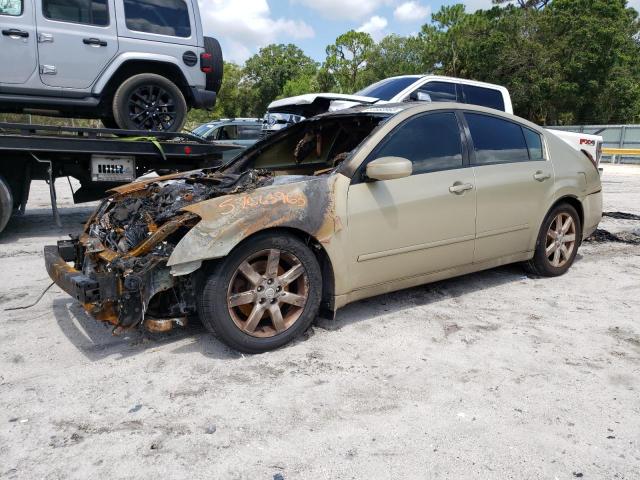 2004 Nissan Maxima SE