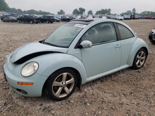 Volkswagen New Beetle 2010