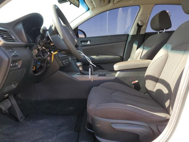 5XXGT4L38KG366910 KIA Optima Lx