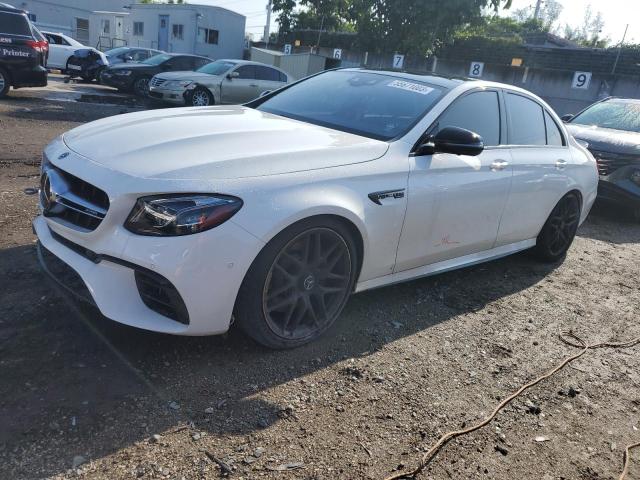 MERCEDES-BENZ-E-CLASS-WDDZF8KBXJA253525