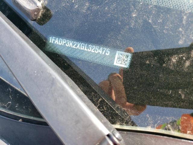 1FADP3K2XGL325475 Ford FOCUS SE
