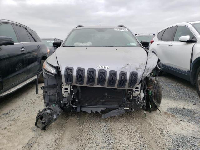 1C4PJLAB6GW200921 Jeep Cherokee Sport