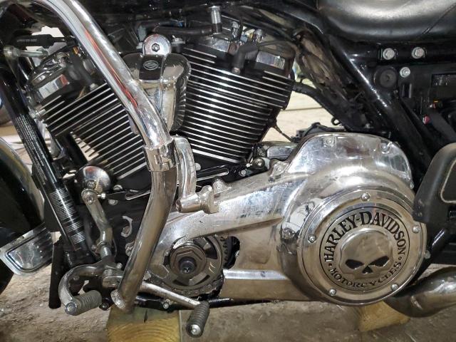 2017 HARLEY-DAVIDSON FLHR - 1HD1FBC13HB671955