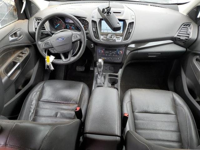 1FMCU0J97JUB13951 Ford Escape Titanium