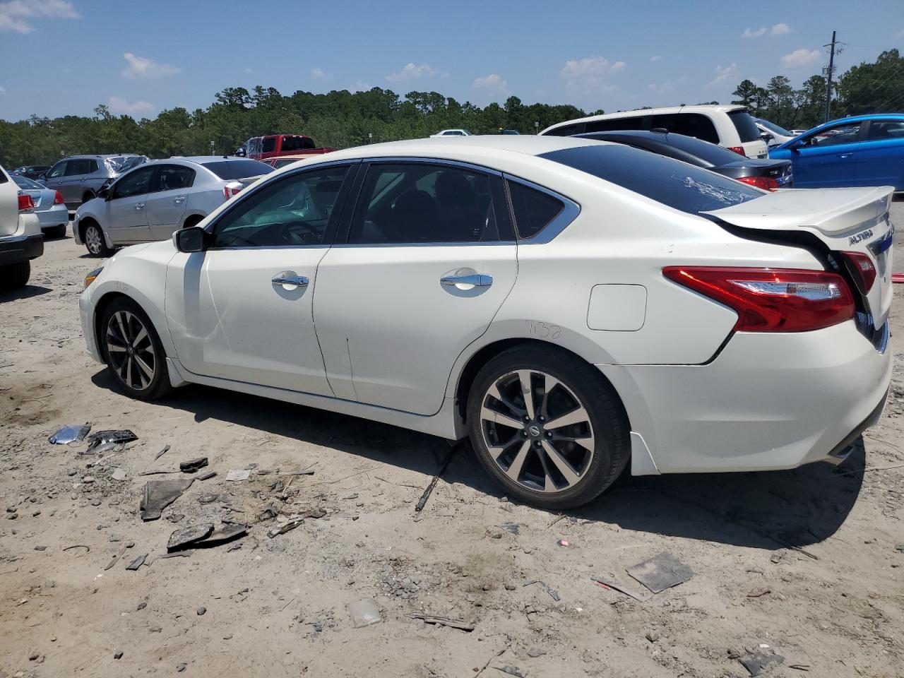 VIN: 1N4BL3AP5GC248921 2016 NISSAN ALTIMA