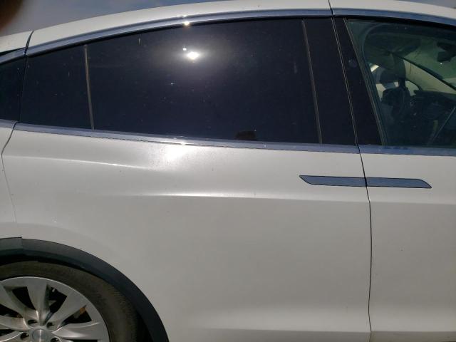 5YJXCBE20HF045657 Tesla MODEL X