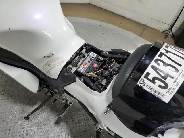 2006 SUZUKI GSX1300 R - JS1GW71AX62111904