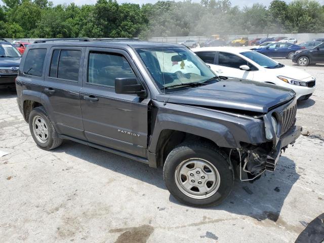 2016 JEEP 3RD AXLE 1C4NJPBA3GD807875