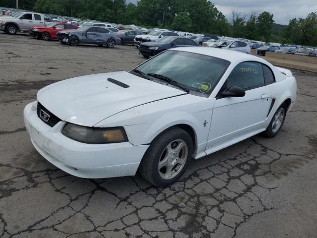 2000 Ford Mustang 