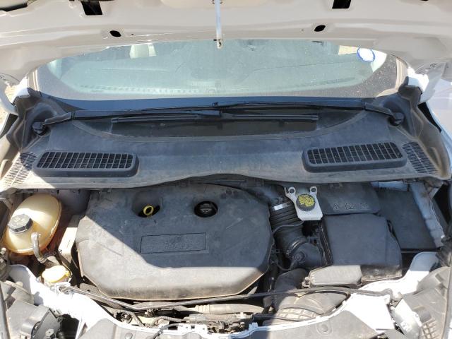 1FMCU9G94HUA25851 Ford ESCAPE SE