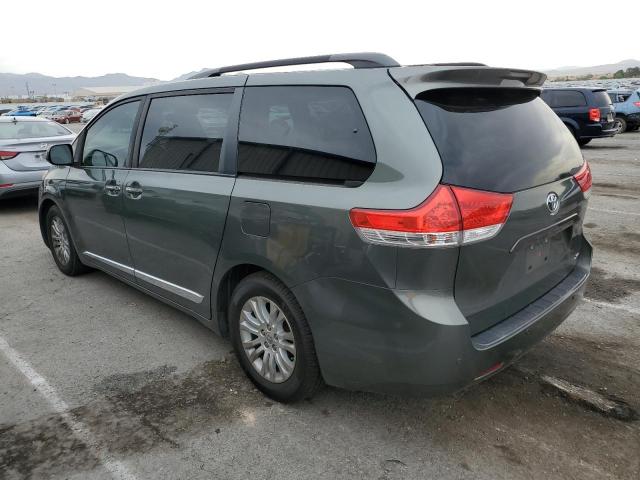 5TDYK3DC1ES458024 Toyota SIENNA XLE