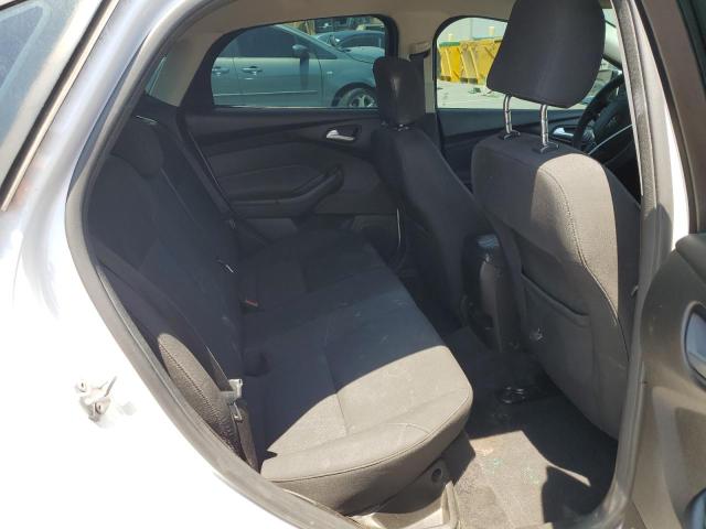 1FADP3FE1GL374522 Ford FOCUS SE