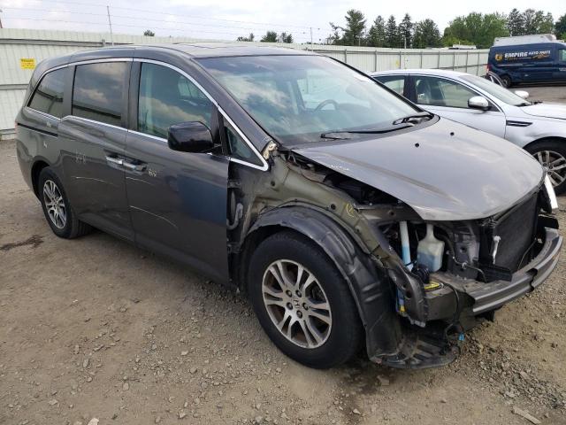 VIN 5FNRL5H61DB015876 2013 HONDA ODYSSEY no.4