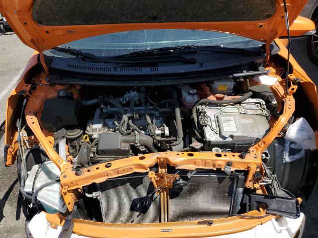 JTDKDTB38J1603084 Toyota PRIUS C