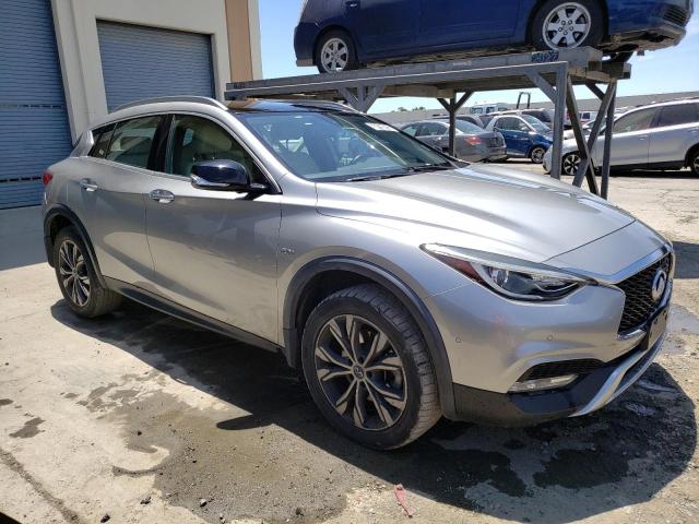 2018 INFINITI QX30 PURE - SJKCH5CRXJA059563