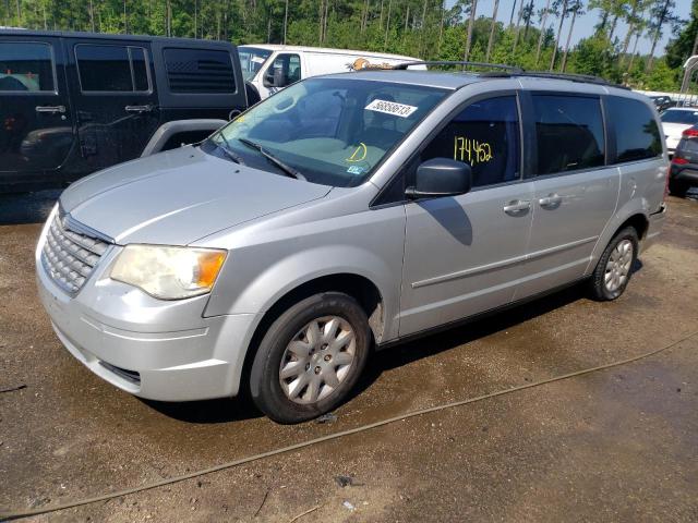 2010 Chrysler Town & Country LX