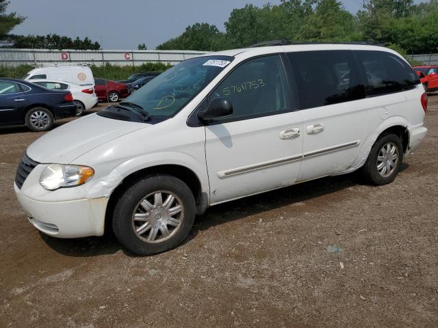 2005 Chrysler Town & Country Touring