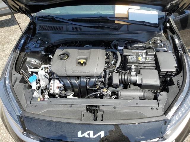 3KPF24AD3PE621943 KIA FORTE LX