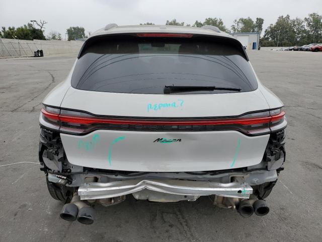 VIN WP1AA2A58NLB04005 2022 Porsche Macan no.6