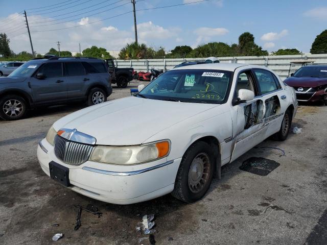 1999 Lincoln Town Car Executive