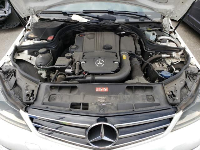 WDDGF4HB0EA940557 Mercedes-Benz C 250