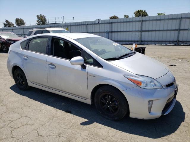JTDKN3DU3F1898296 Toyota PRIUS