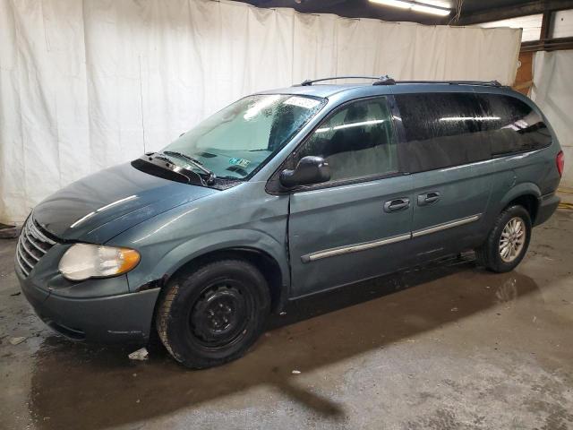 2005 Chrysler Town & Country Touring