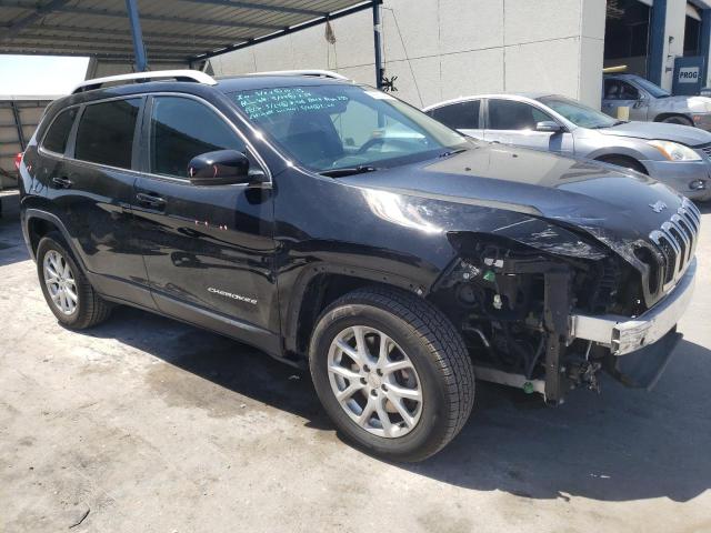 1C4PJMCB8HW556193 Jeep Cherokee Latitude